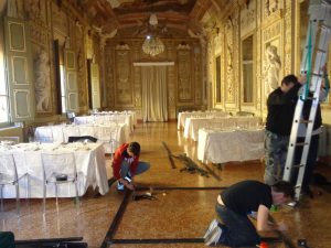 Allestimento buio CNB Palazzo Gnudi a Bologna